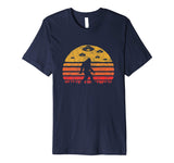 Wonderful Bigfoot Ufo Abduction Vintage Believe Retro Men's T-Shirt Navy