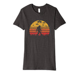 Wonderful Bigfoot Ufo Abduction Vintage Believe Retro Women's T-Shirt Dark Heather